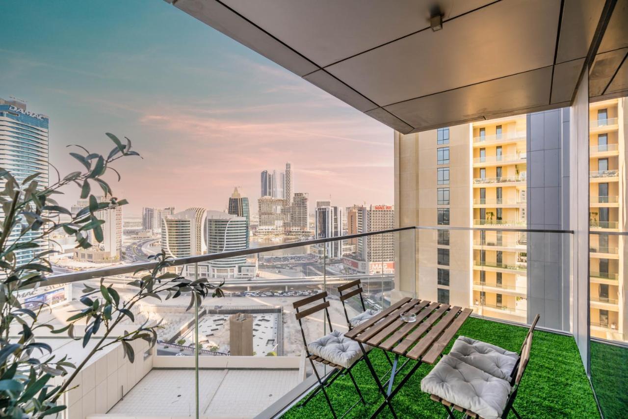 Lux Bnb Boulevard Point Sky Line Views Dubai Exterior photo