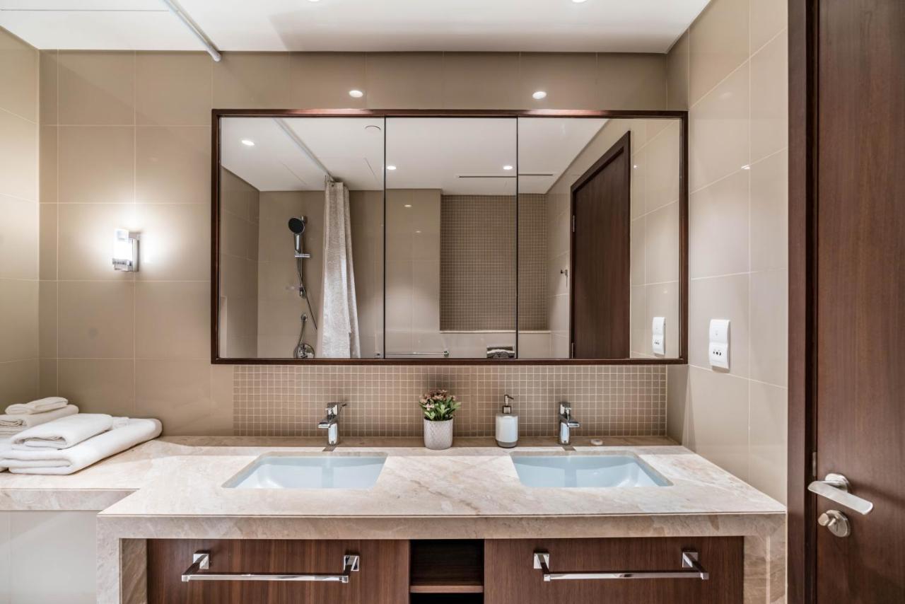 Lux Bnb Boulevard Point Sky Line Views Dubai Exterior photo